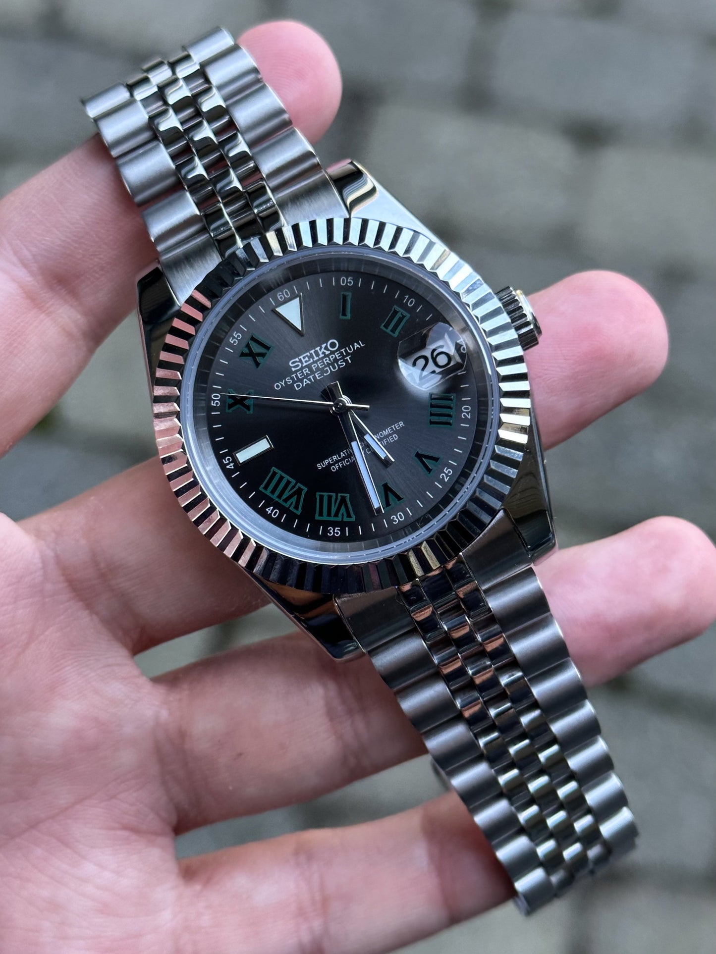 Seikojust- Wimbledon Two Tone